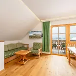 Apartment Stanglhof - By Mynests