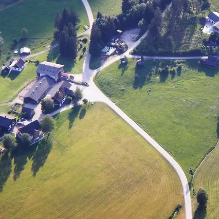 Stangl - Hof Apartmán