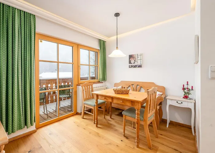 Stanglhof - By Mynests *