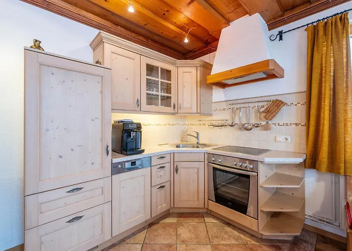 Stanglhof - By Mynests شقة